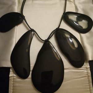 CHICO'S RETIRED NECKLACE